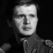 Комаров Михаил