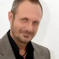 Петров Святослав
